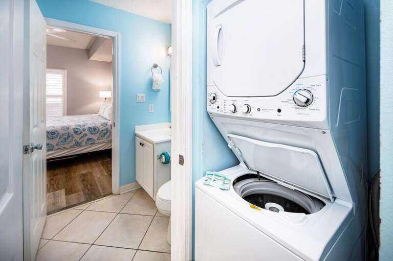 Bathroom from Bedroom - 
Gulf Dunes 507 Fort Walton Beach Okaloosa Island Vacation Rentals Bathroom from Bedroom - 
Gulf Dunes 507 Fort Walton Beach Okaloosa Island Vacation Rentals