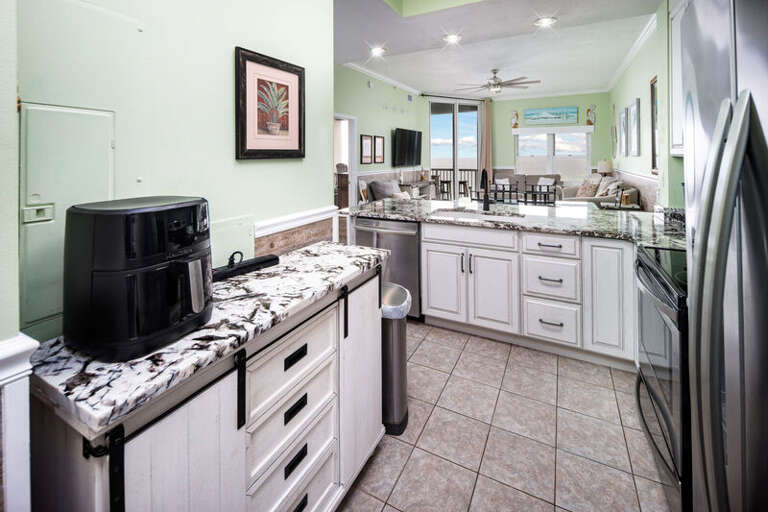 Kitchen - Waters Edge Resort Unit 604 Okaloosa Island Fort Walton Beach Vacation Rentals by Sunset Resort Rentals
