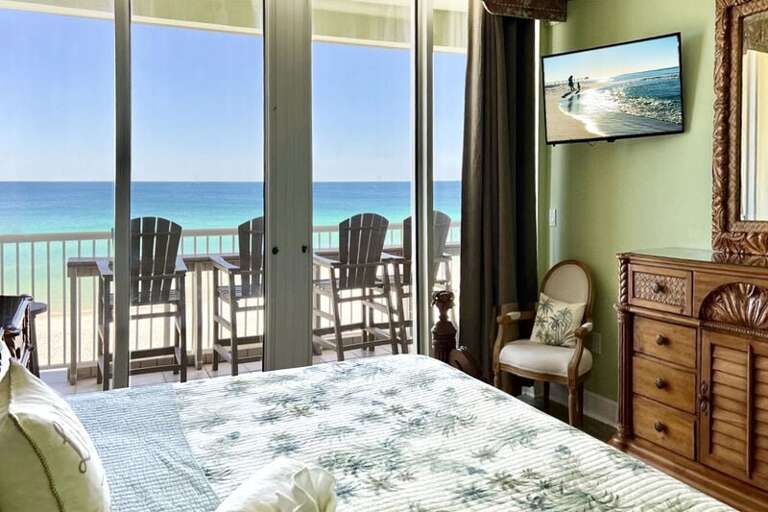 Master Bedroom - Waters Edge Resort Unit 604 Okaloosa Island Fort Walton Beach Vacation Rentals by Sunset Resort Rentals