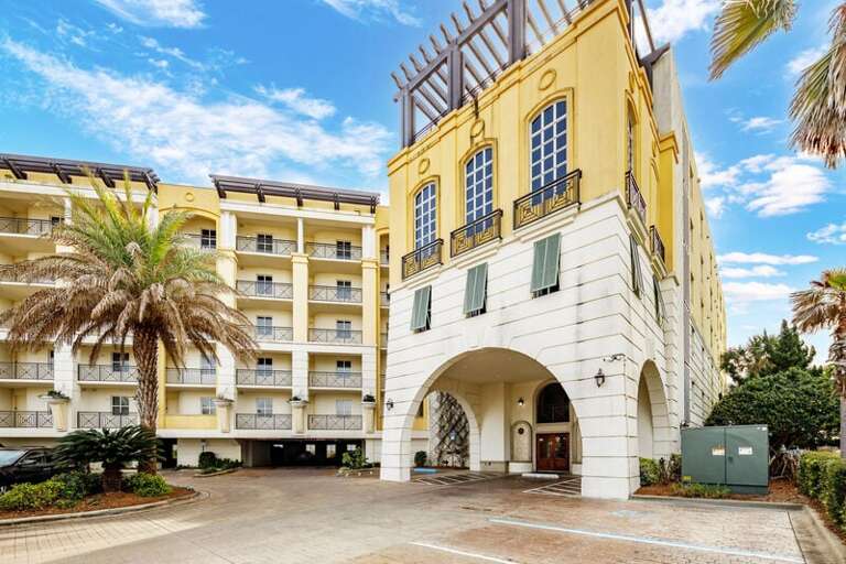 Bella Riva Resort, Okaloosa Island Fort Walton Beach Florida Vacation Condo Rentals by Sunset Resort Rentals