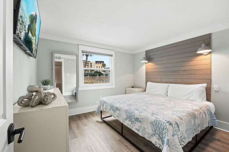 Bedroom - Venus by the Sea, Okaloosa Island, Fort Walton Beach, FL Vacation Rentals
