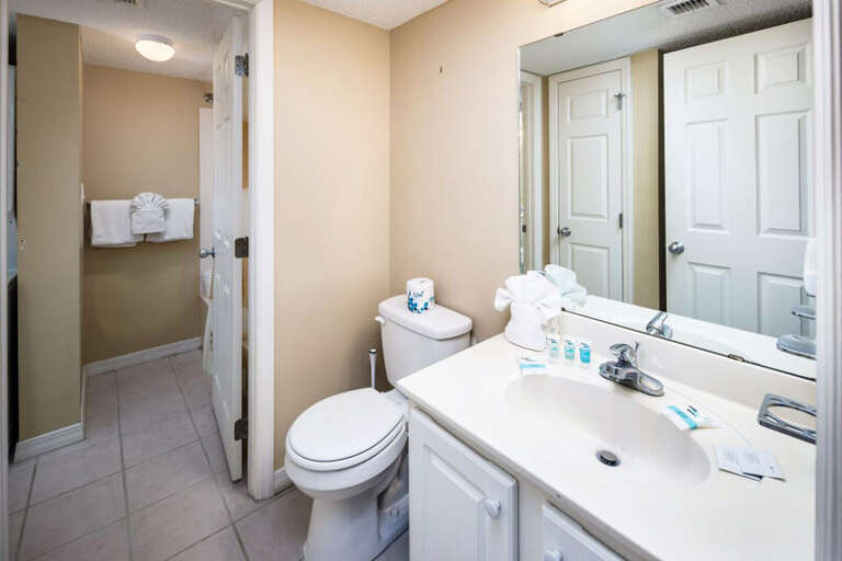 Half Bath
Gulf Dunes Resort unit 306
Fort Walton Beach Vacation Rentals
