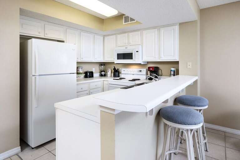 Kitchen
Gulf Dunes Resort unit 306
Fort Walton Beach Vacation Rentals