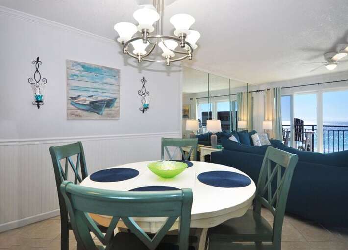 Dining Area - Emerald Isle Resort 712, Okaloosa Island, Fort Walton Beach Vacation Rentals by Sunset Resort Rentals