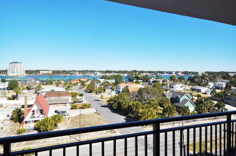 Front Entry - Emerald Isle Resort 712, Okaloosa Island, Fort Walton Beach Vacation Rentals by Sunset Resort Rentals