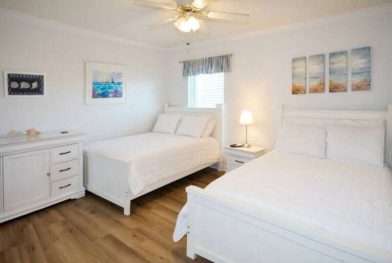 Guest Bedroom - Emerald Isle Resort 712, Okaloosa Island, Fort Walton Beach Vacation Rentals by Sunset Resort Rentals