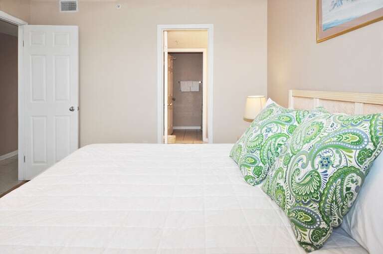 Master Bedroom - Emerald Towers West Okaloosa Island Fort Walton Beach Vacation Rentals