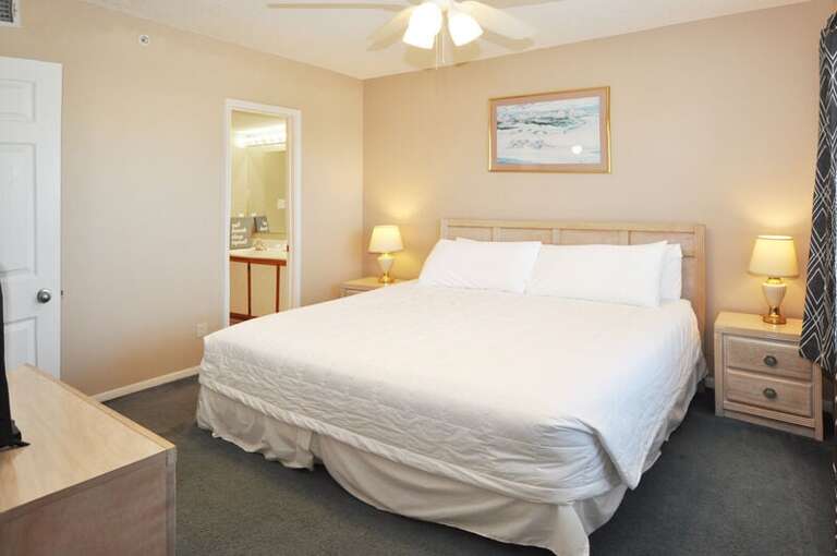 Master Bedroom - Emerald Towers West Okaloosa Island Fort Walton Beach Vacation Rentals
