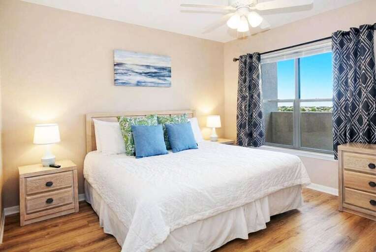 Master Bedroom - Emerald Towers West Unit 3003 Okaloosa Island Fort Walton Beach Vacation Rentals