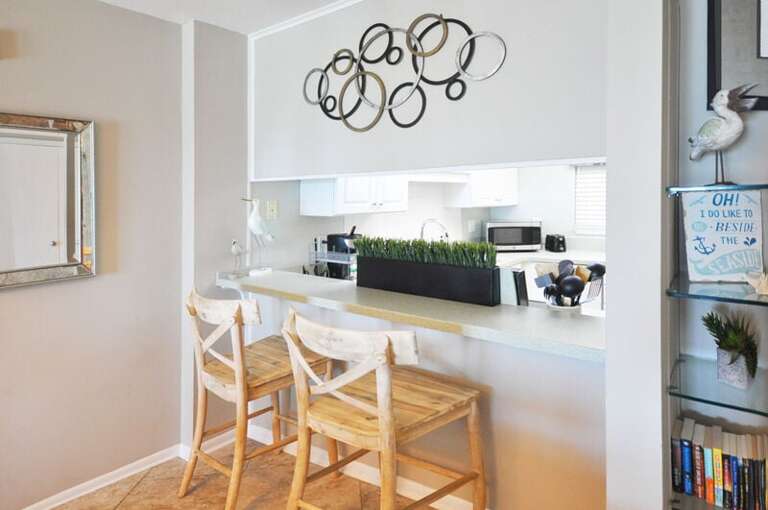 Dining Area - Emerald Isle Resort unit 601, Okaloosa Island, Fort Walton Beach Vacation Rentals by Sunset Resort Rentals