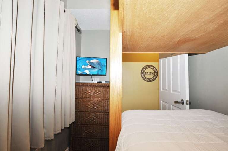 Bedroom 3 (Bunk Room) - Waters Edge Resort Unit 310, Okaloosa Island, Fort Walton Beach, FL, Vacation Condos by Sunset Resort Rentals