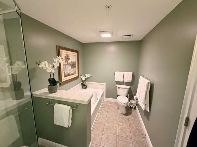 Waters Edge Resort Unit 310, Okaloosa Island, Fort Walton Beach, FL, Vacation Condos by Sunset Resort Rentals