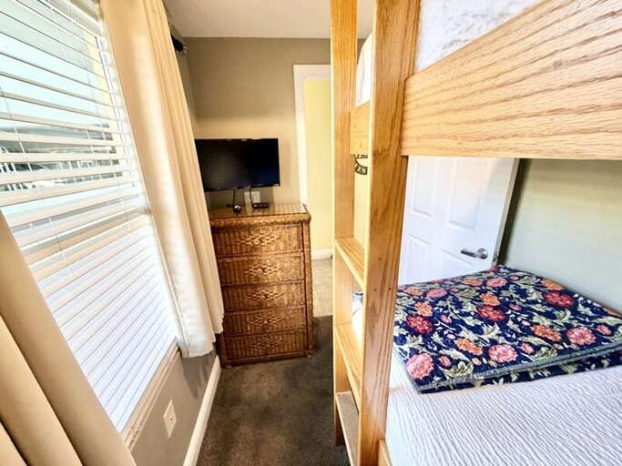 Waters Edge Resort Unit 310, Okaloosa Island, Fort Walton Beach, FL, Vacation Condos by Sunset Resort Rentals