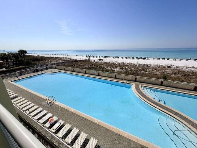Waters Edge Resort Unit 310, Okaloosa Island, Fort Walton Beach, FL, Vacation Condos by Sunset Resort Rentals