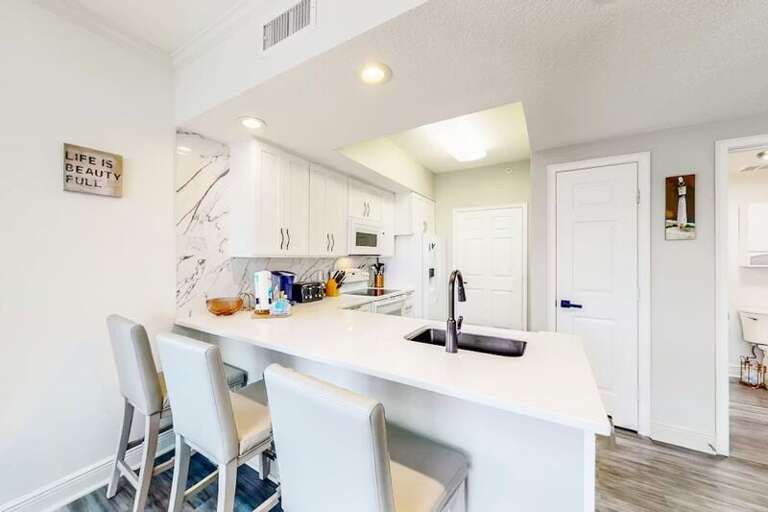 Waters Edge Resort Unit 301 Okaloosa Island Fort Walton Beach Vacation Beach Condos by Sunset Resort Rentals
