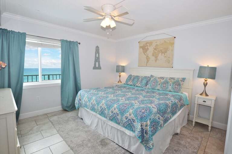 Aqua Villa Resort Unit 404, Okaloosa Island, Fort Walton Beach, Vacation Condos by Sunset Resort Rentals
