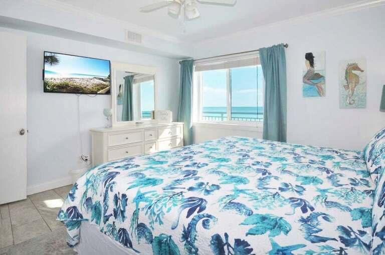 Front Bedroom - Aqua Villa Resort Unit 404, Okaloosa Island, Fort Walton Beach, Vacation Condos by Sunset Resort Rentals