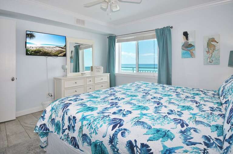 Front Bedroom - Aqua Villa Resort Unit 404, Okaloosa Island, Fort Walton Beach, Vacation Condos by Sunset Resort Rentals