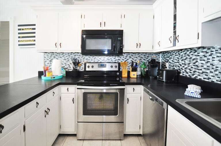 Kitchen - Aqua Villa Resort Unit 404, Okaloosa Island, Fort Walton Beach, Vacation Condos by Sunset Resort Rentals