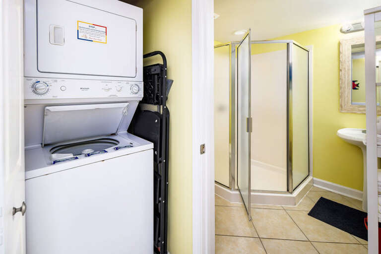 Laundry Center - 
Pelican Isle 414 Fort Walton Beach Okaloosa Island Vacation Rentals