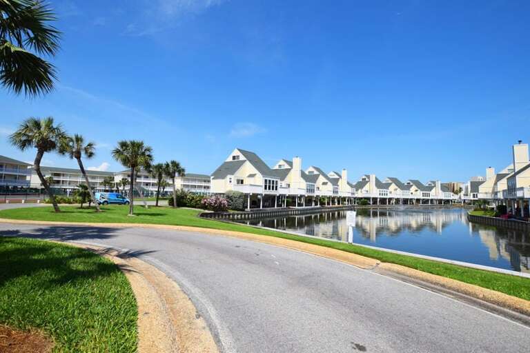 Beautiful Tropical Setting / Boat Harbor - 
Sandpiper Cove Resort 9106 Holiday Isle Destin Florida Vacation Rentals