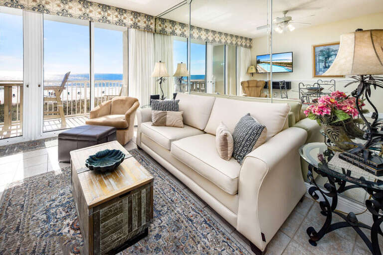 Living Room - 
Waters Edge Resort 313 Fort Walton Beach Okaloosa Island