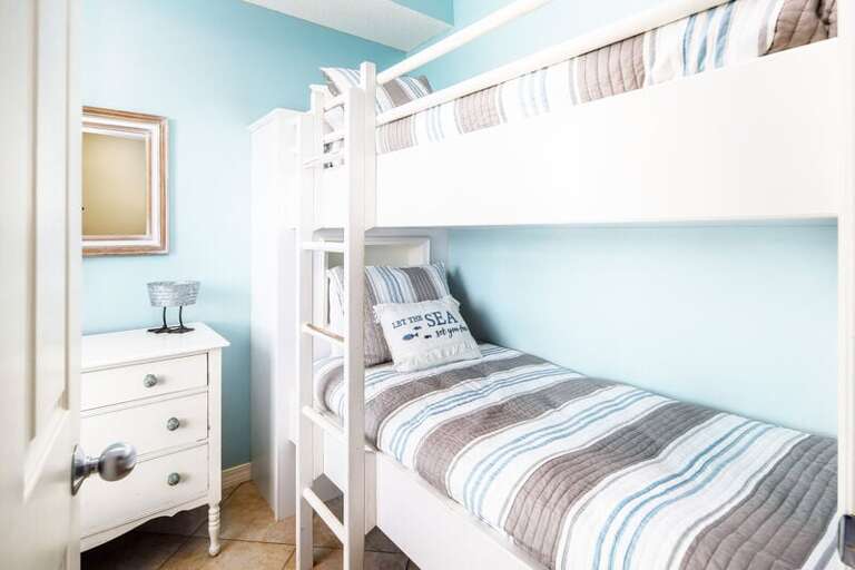 Bunk Room - 
Gulf Dunes 609 Fort Walton Beach Okaloosa Island Vacation Rentals