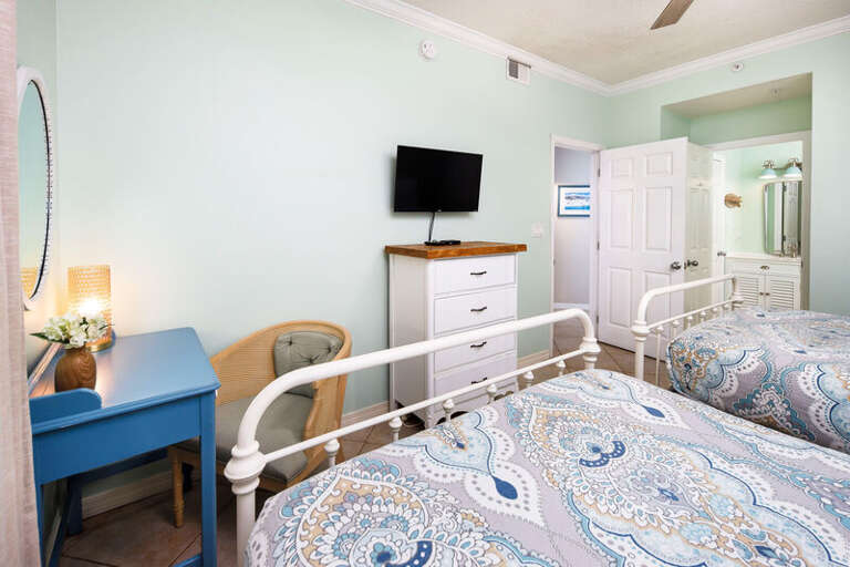 Guest Bedroom - 
Gulf Dunes 609 Fort Walton Beach Okaloosa Island Vacation Rentals