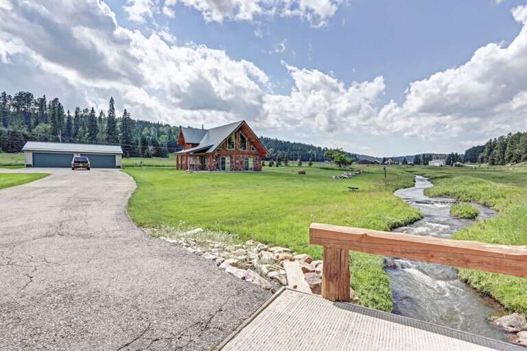 Deadwood Cabin Rental