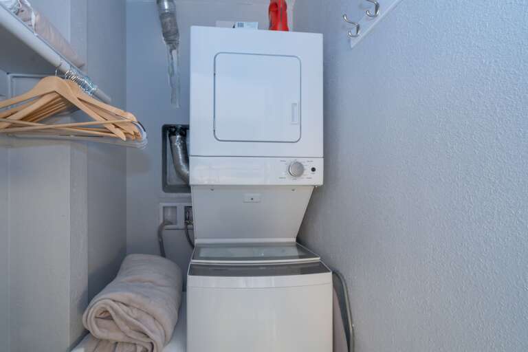 Washer and dryer combo