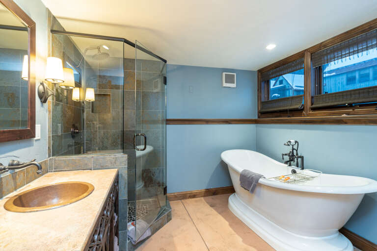 Master Bathroom. Fit for a king or queen! Master Bathroom. Fit for a king or queen!