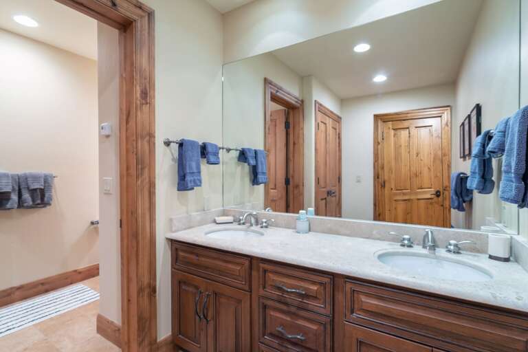 Double vanity sinks. Double vanity sinks.