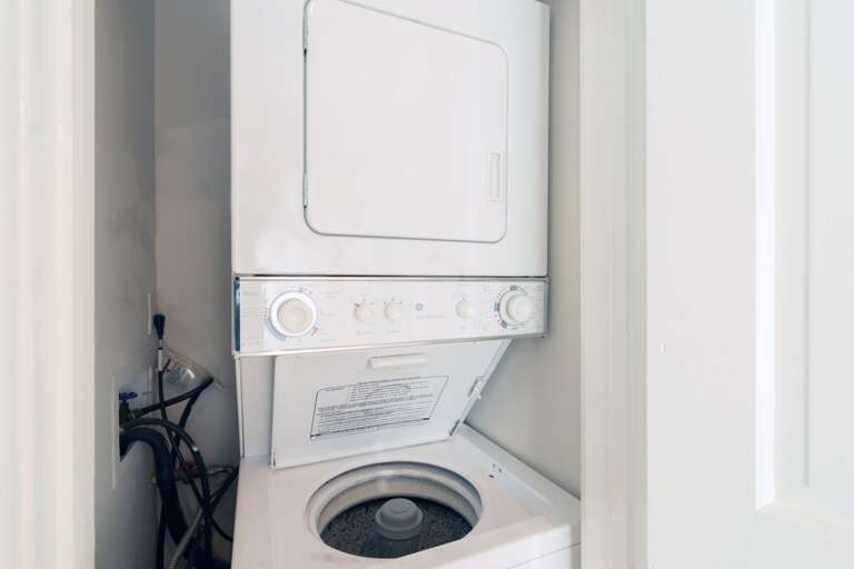 Washer/dryer combo in unit.