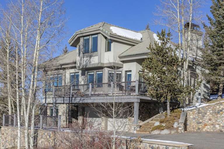 226 Country Club - 2.jpg