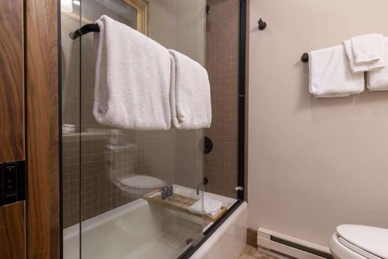 280SMahoneyDrive6I_LuluCity_PRINT_028