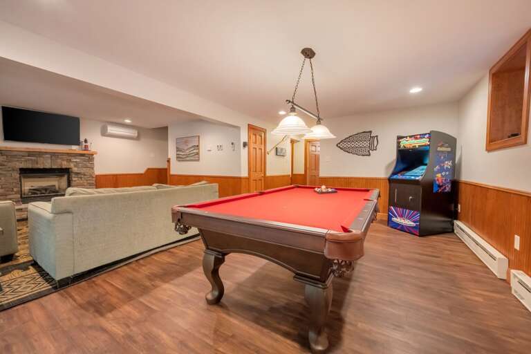 Fun For All in the 1st Floor Game Room with TV Lounge, Pool Table & Multicade Game Fun For All in the 1st Floor Game Room with TV Lounge, Pool Table & Multicade Game