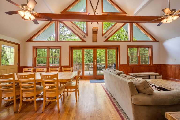 Open the Doors for Indoor/Outdoor Entertaining Open the Doors for Indoor/Outdoor Entertaining