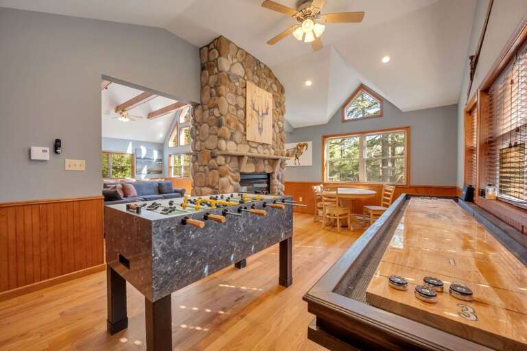 Foosball, Shuffleboard and Poker/Games Table in the Bonus Game Room!!!