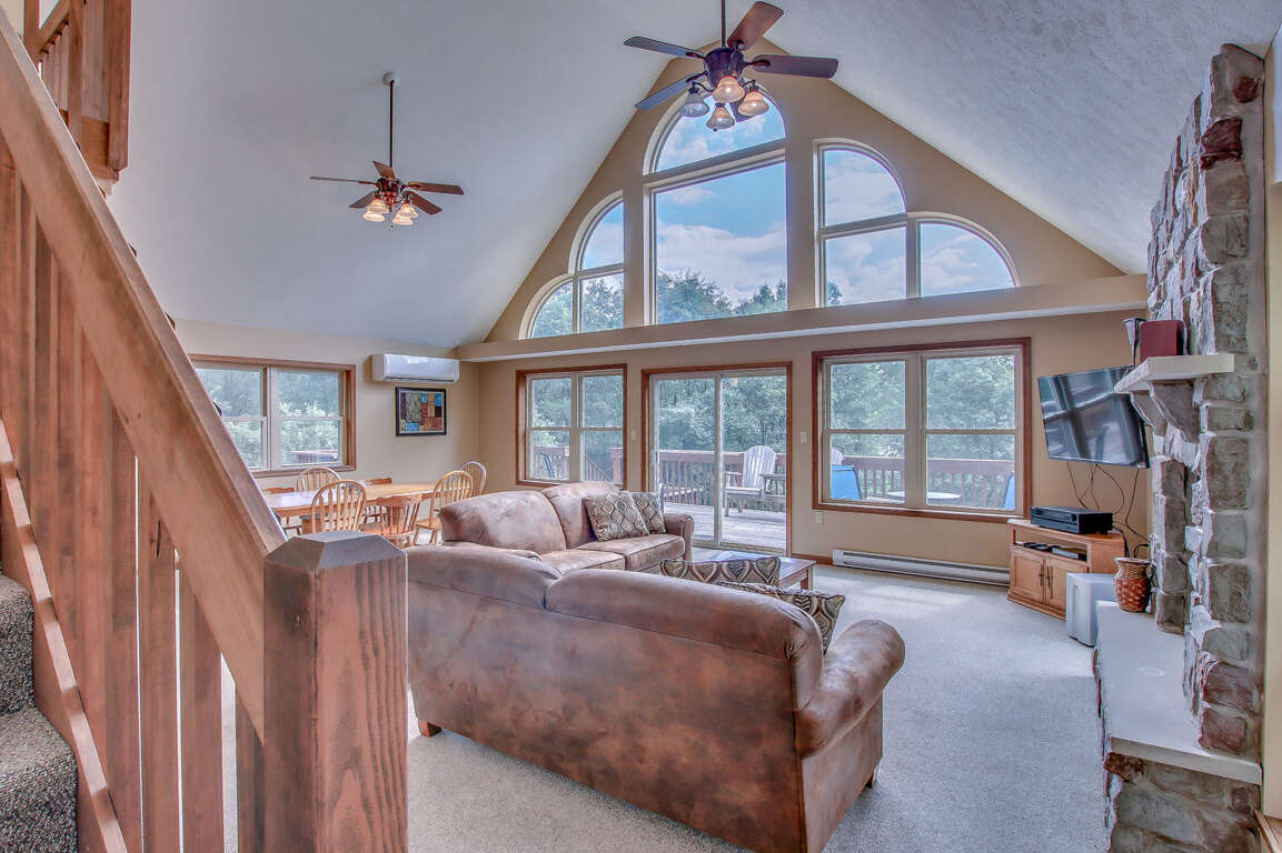 Horizon Albrightsville PA 5 Bedroom Vacation House Rental With