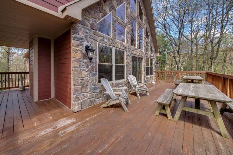 Large Wooden Deck Attached to this Mountain Retreat. Large Wooden Deck Attached to this Mountain Retreat.