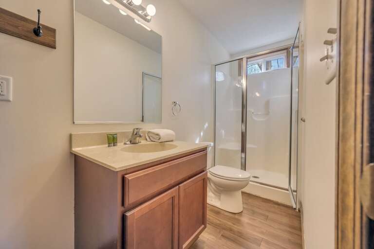 En-Suite with Shower for 2nd Floor Bedroom 5