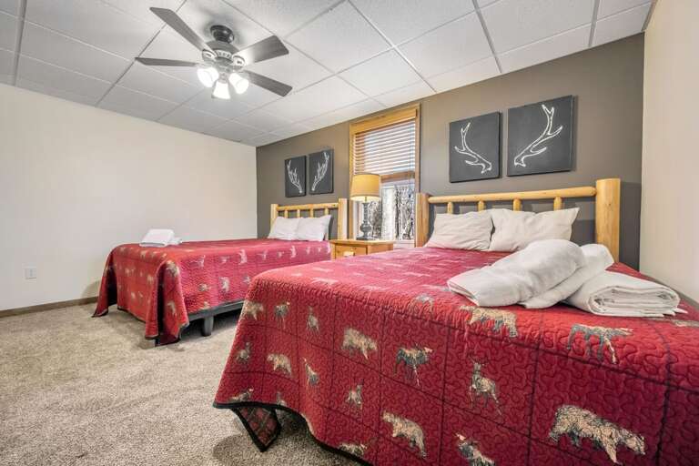 Woodland Decor in 1st Floor Bedroom 1