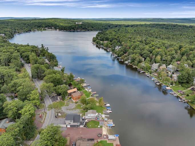 Ariel View of Lake Harmony Ariel View of Lake Harmony