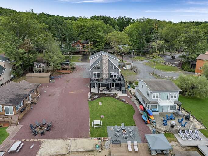 Ariel View of Great Lake Escape Ariel View of Great Lake Escape