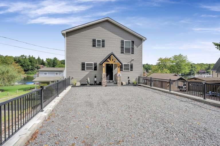 Great Lake Escape Great Lake Escape