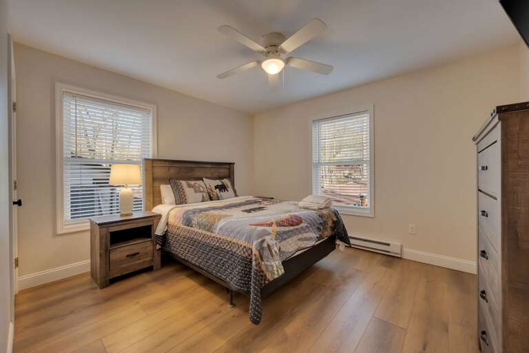 2nd Floor Bedroom 2 with 1 Queen Bed, Storage & TV.