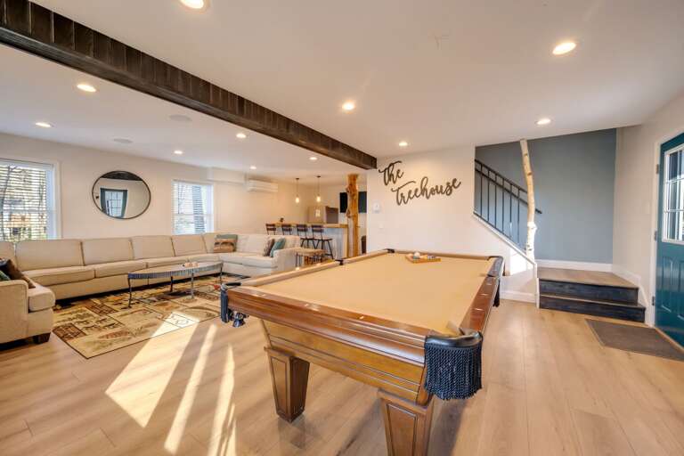 2nd Floor Game Room with Pool Table, Indoor/Outdoor Fireplace, TV Lounge and Bar
