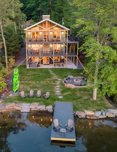 Twilight Toe Dipping.
Easy Access to the Lake. Chill on the Dock.