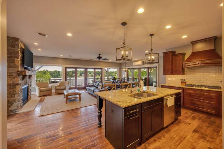 The Cooks Won't Be Left Out of the Convo While Cooking Up a Storm in the Open Modern Kitchen The Cooks Won't Be Left Out of the Convo While Cooking Up a Storm in the Open Modern Kitchen