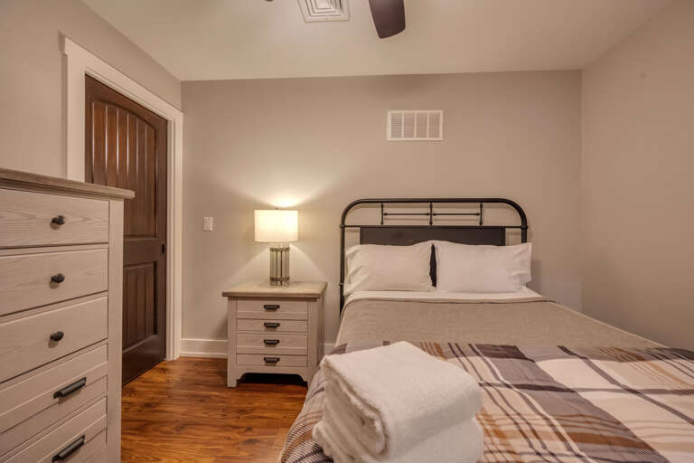Cozy Comfort in 1st Floor Bedroom 3 with 1 Double Bed (sleeps 2) Cozy Comfort in 1st Floor Bedroom 3 with 1 Double Bed (sleeps 2)